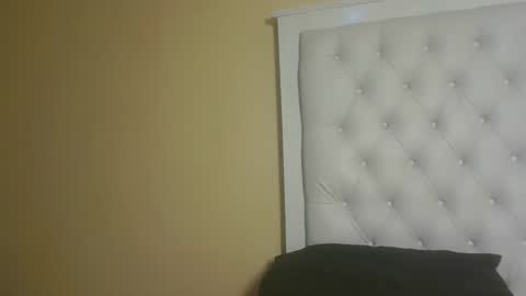 Snapshot of sexyqueenivy chatting on September 2025 03:41:02 AM queenivy online show from September 2025 03:41:02 AM