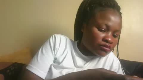 Snapshot of sexyqueenivy chatting on September 2025 04:49:02 AM queenivy online show from September 2025 04:49:02 AM