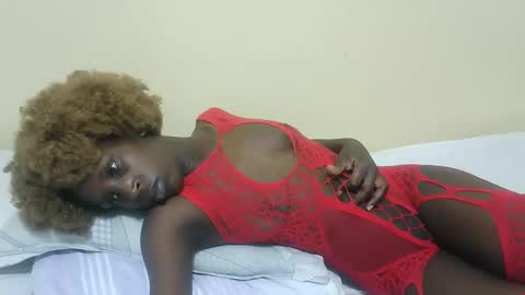 Snapshot of sexyranny chatting on February 2025 01:21:02 PM ranny online show from February 2025 01:21:02 PM