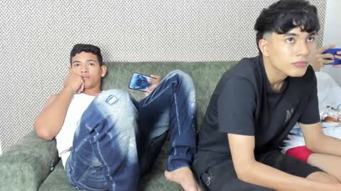 Snapshot of sexys_boys18 chatting on January 2025 01:51:02 PM MATIAS-18 THIAHO -18 MAX-19 NICOKALY-19 CAIN-19 MOD ESTEBAN online show from January 2025 01:51:02 PM