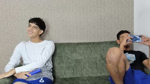 Snapshot of sexys_boys18 chatting on January 2025 01:42:02 PM MATIAS-18 THIAHO -18 MAX-19 NICOKALY-19 CAIN-19 MOD ESTEBAN online show from January 2025 01:42:02 PM