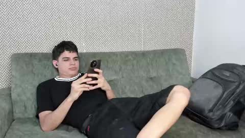 Snapshot of sexys_boys18 chatting on October 2025 07:34:02 PM MATIAS-18 THIAHO -18 MAX-19 NICOKALY-19 CAIN-19 MOD ESTEBAN online show from October 2025 07:34:02 PM