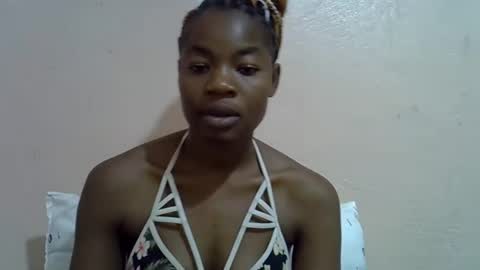 Snapshot of sexyshaz22 chatting on May 2026 09:10:02 PM sexyshaz22 online show from May 2026 09:10:02 PM