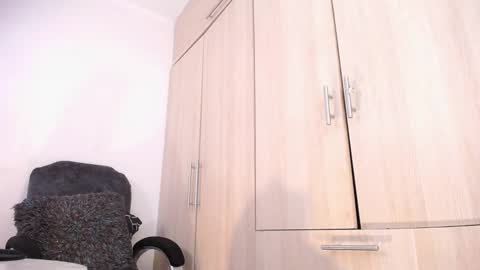 Snapshot of sexyshemale4uxxx chatting on January 2025 04:36:02 AM online show from January 2025 04:36:02 AM