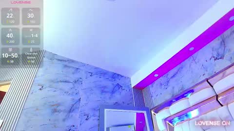 Snapshot of sexysister_ chatting on February 2025 03:10:01 PM Kendall online show from February 2025 03:10:01 PM