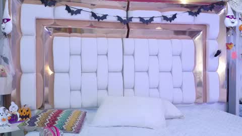 Snapshot of sexysister_ chatting on October 2025 12:26:01 PM Kendall online show from October 2025 12:26:01 PM