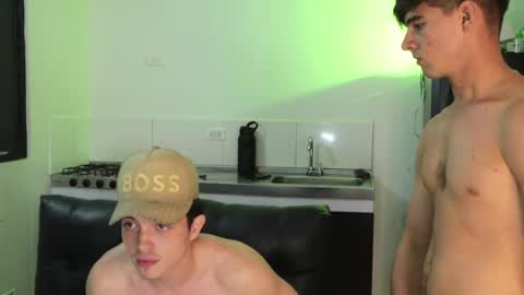 sexyskinnynaksu online show from May 2026 11:34:04 PM