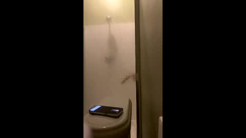 Smooth bi guy online show from February 2026 06:10:02 AM