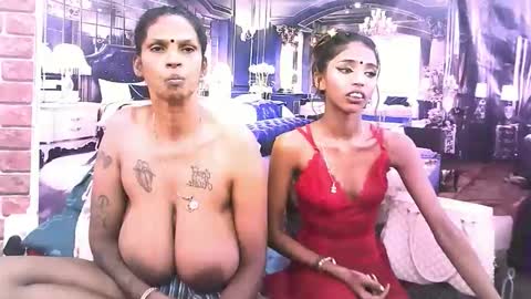 sexyva4u2luv online show from November 2025 06:57:01 AM