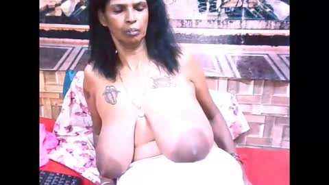 sexyva4u2luv online show from January 2026 06:53:02 PM