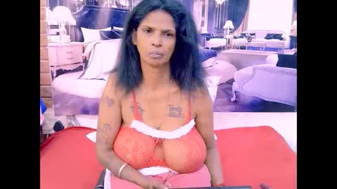 sexyva4u2luv online show from April 2026 07:04:02 PM