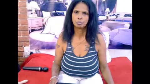sexyva4u2luv online show from April 2026 06:34:01 PM