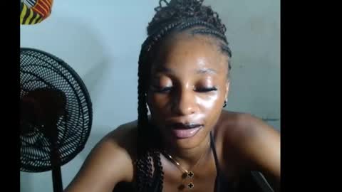 Snapshot of sexyxbitchgirl chatting on February 2026 10:06:01 PM sexyxbitchgirl online show from February 2026 10:06:01 PM