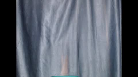 Snapshot of sexyxbunnyxx chatting on December 2024 04:38:01 PM Blue online show from December 2024 04:38:01 PM