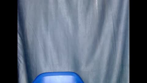 Snapshot of sexyxbunnyxx chatting on December 2024 02:27:01 PM Blue online show from December 2024 02:27:01 PM