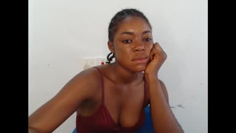 Snapshot of sexyxbunnyxx chatting on October 2025 11:07:01 AM Blue online show from October 2025 11:07:01 AM