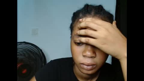 sexyxpeach online show from October 2025 04:08:01 PM