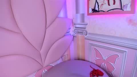 Snapshot of sexyy_kitty18 chatting on February 2025 09:24:01 AM KATY online show from February 2025 09:24:01 AM