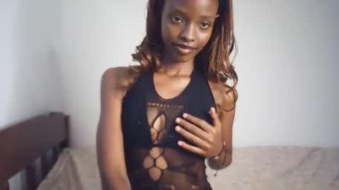 Snapshot of sexyzuriel chatting on February 2026 04:16:02 AM sexyzuriel online show from February 2026 04:16:02 AM