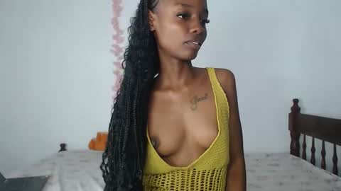 sexyzuriel online show from May 2026 12:53:02 PM