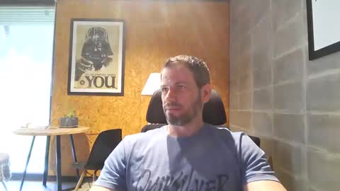 shad0w_hunter online show from February 2025 02:21:01 PM