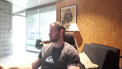 shad0w_hunter online show from September 2025 01:01:01 PM