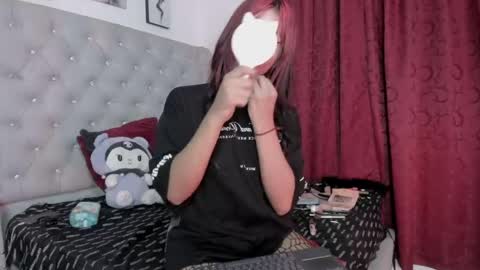 shadow_queen666 online show from May 2026 03:13:01 AM