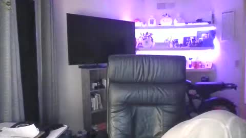 Snapshot of shadowghost480 chatting on April 2026 06:14:01 AM shadowghost480 online show from April 2026 06:14:01 AM