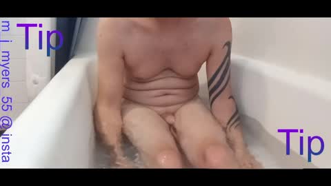 Snapshot of shadowv5551 chatting on April 2026 02:00:02 PM ShadowV online show from April 2026 02:00:02 PM