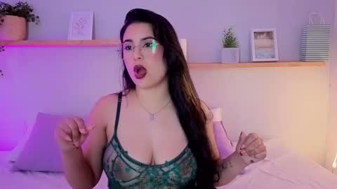 Shaina online show from February 2026 03:51:02 AM