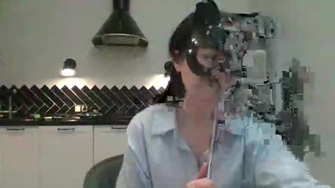 Snapshot of shakkethiass chatting on November 2025 08:52:01 PM TwerkingBitchh online show from November 2025 08:52:01 PM