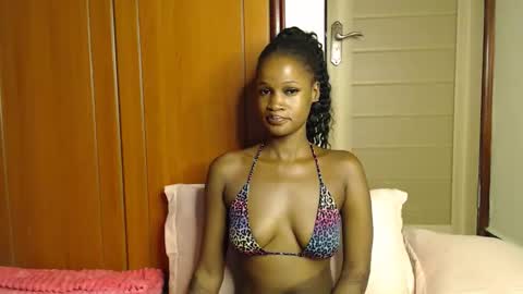 shaky xxx online show from December 2025 12:54:01 PM