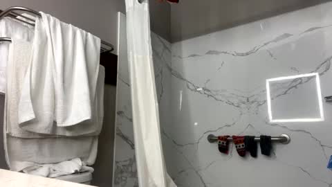 Snapshot of shamanwoman chatting on January 2025 04:38:01 PM Shaman Woman online show from January 2025 04:38:01 PM