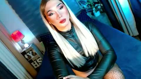 MISS SHANE online show from October 2025 07:36:02 PM