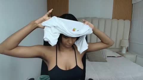 shanelle online show from March 2026 03:09:02 AM