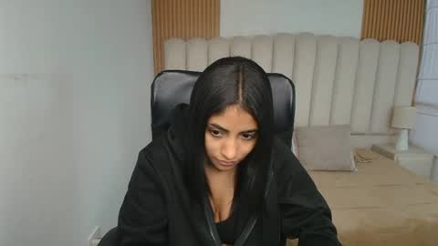 shanelle online show from May 2026 12:11:01 PM