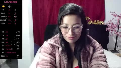 Snapshot of shanel_passion chatting on February 2025 06:56:01 AM Shanel online show from February 2025 06:56:01 AM