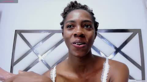 Snapshot of shanelle7 chatting on November 2025 05:17:02 PM shanelle7 online show from November 2025 05:17:02 PM