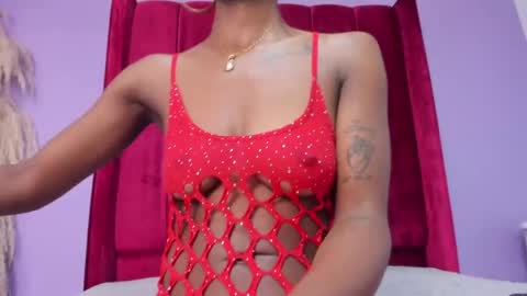 shanelle7 online show from May 2026 01:37:01 PM