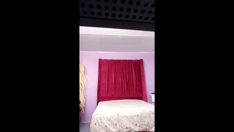 shanelle7 online show from May 2026 12:57:02 PM
