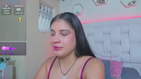 Shana online show from October 2025 02:20:01 PM