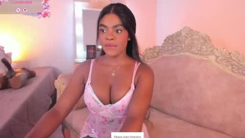 Snapshot of shannol_ryan chatting on May 2026 01:56:02 AM Shannol online show from May 2026 01:56:02 AM