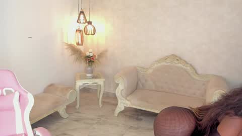 Snapshot of shantallknowless chatting on December 2024 06:27:02 PM ShantallKnowles online show from December 2024 06:27:02 PM