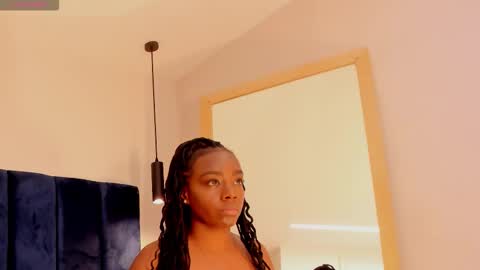 Snapshot of shantallmiller chatting on January 2026 05:27:02 PM Shantall Miller online show from January 2026 05:27:02 PM