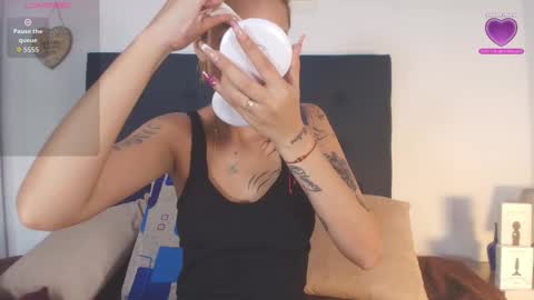 Snapshot of shantallvegga1 chatting on November 2025 12:08:02 PM shantallvegga1 online show from November 2025 12:08:02 PM