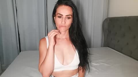 Snapshot of shantalxxx67 chatting on March 2025 01:10:02 AM shantal online show from March 2025 01:10:02 AM