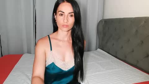 Snapshot of shantalxxx67 chatting on March 2025 02:20:01 AM shantal online show from March 2025 02:20:01 AM