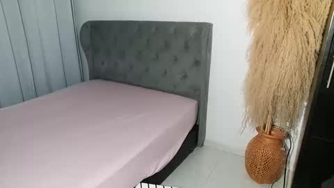 Snapshot of shantalxxx67 chatting on September 2025 11:48:01 PM shantal online show from September 2025 11:48:01 PM