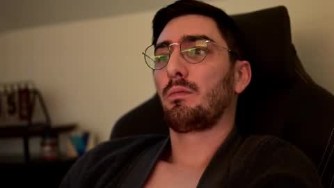 frenchy boy online show from December 2024 03:56:02 PM