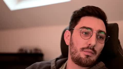 frenchy boy online show from December 2024 03:12:01 PM